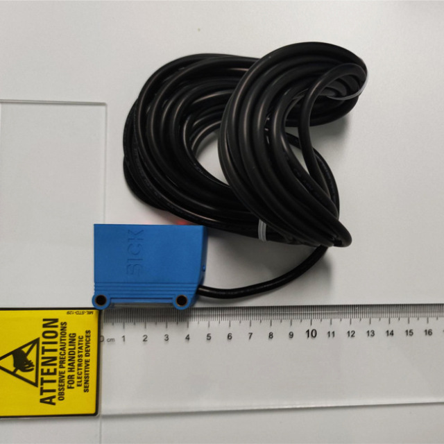 German SICK Cylindrical Photoelectric Sensor Model GTB10-P8211 G10 Series Genuine Spot In Stock