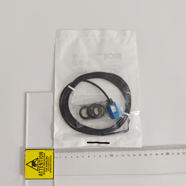 German SICK Photoelectric Sensors GRL18SG-P1157