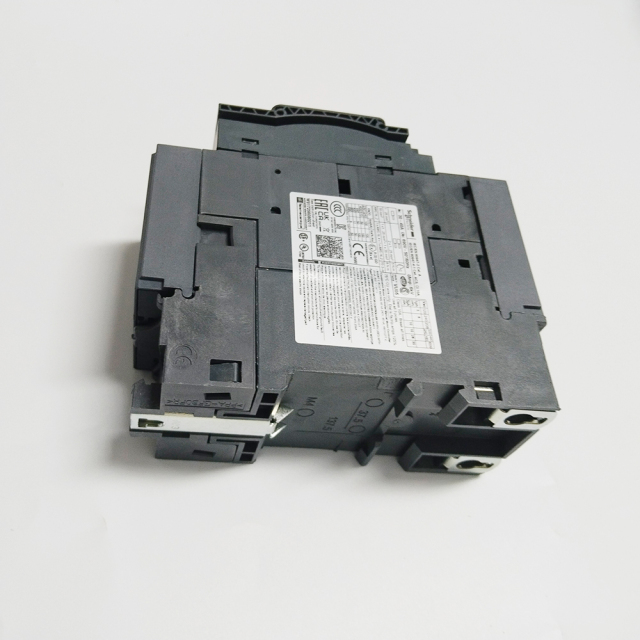 French Schneider Circuit Breaker GV3P40