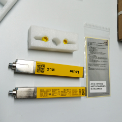 German Leuze Safety light curtain receiver MLC520R30-150
