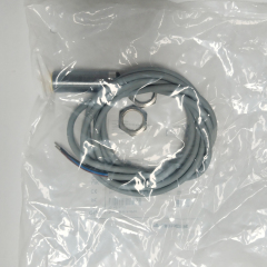 Turck图尔克 BI8-M18-AP6X 电感式接近开关