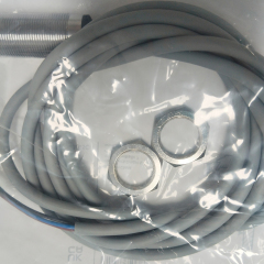 Turck图尔克 BI8-M18-AP6X 电感式接近开关