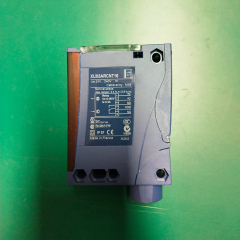 Telemecanique XUX5ARCNT16 Diffuse Photoelectric Sensor