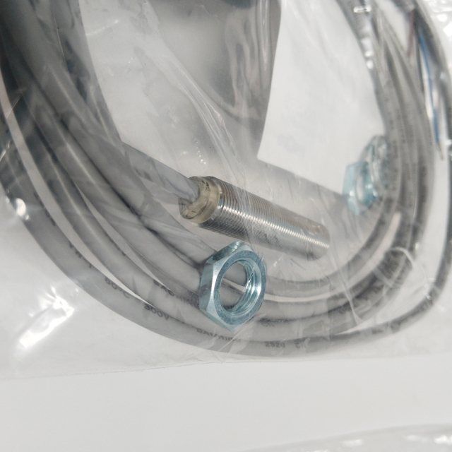 Balluff BES M12MI-PSC40B-BV03 Inductive Proximity Sensor