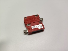 Còn hàng Tiếng Đức LEUZE HT3CI.X/4P-M8 Cảm biến khuếch tán với chế độ loại bỏ nền