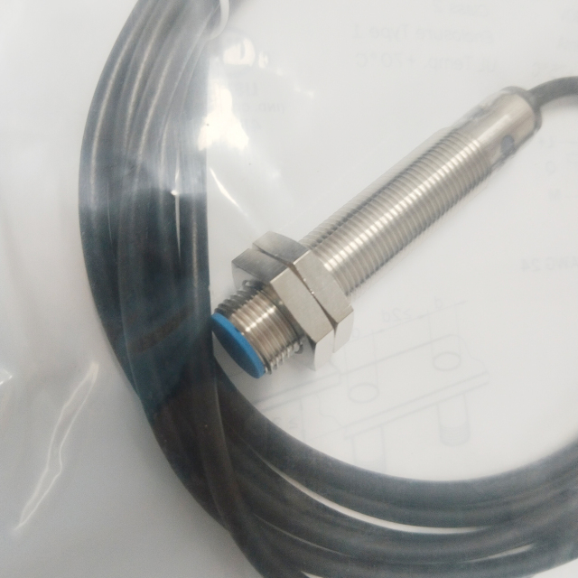 In Stock German SICK Proximity Switch IME12-04BNOZW2S