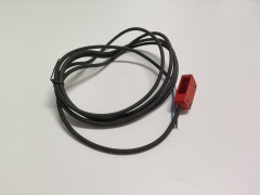 In Stock German LEUZE Diffuse Sensor With Background Suppression HT3CPP/4P