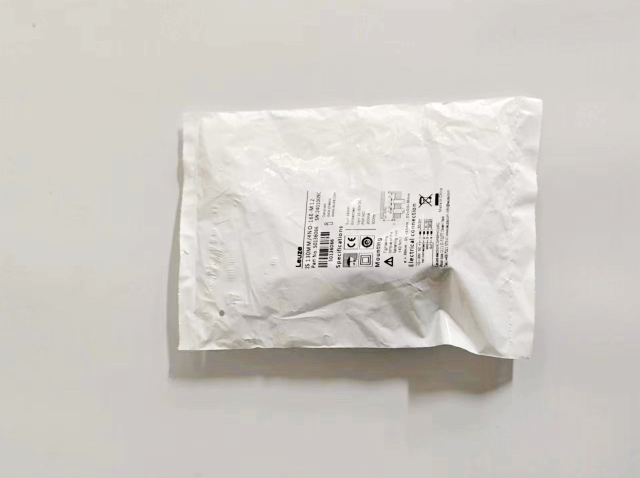 In Stock German LEUZE Inductive Proximity Switch Model IS 130MM/4NO-16E-M12
