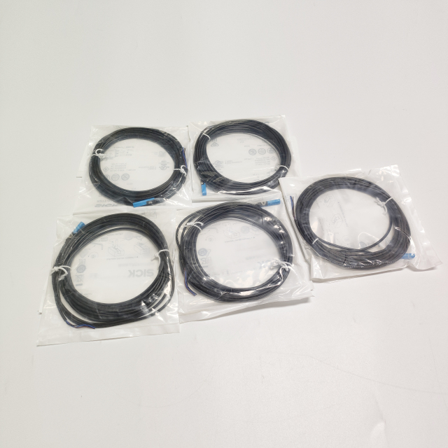 SICK RZT7-03ZRS-KWB มีสินค้าในสต็อก