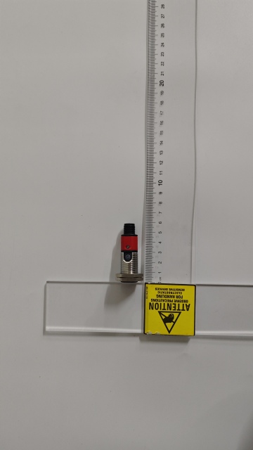 In Stock German LEUZE Energetic Diffuse Sensor ET328.3/4P-M12