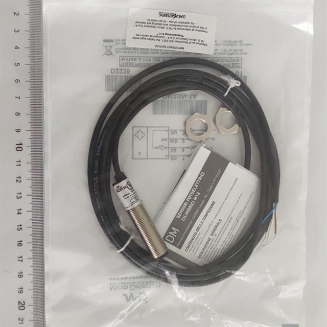 In Stock Italy Micro Detectors Sensor DM3/0N-1A