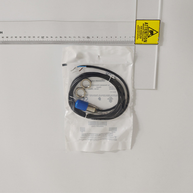 In Stock Italy Micro Detectors Ultrasonic Sensor UK6 Series UK6A/HP-1AUL