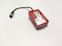 In Stock  German LEUZE HT46CI/4P-200-M12 Diffuse Sensor With Background Suppression