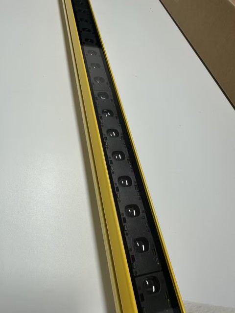 In Stock German LEUZE Safety Light Curtain Receiver ELC110R30-1200