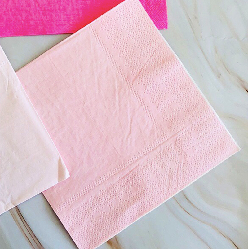 33cm Colored Disposable Napkins（x16）
