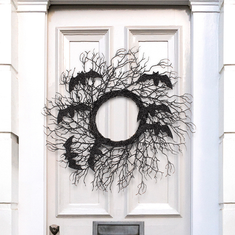 Black Deadwood Bats Decorate Garlands For Halloween