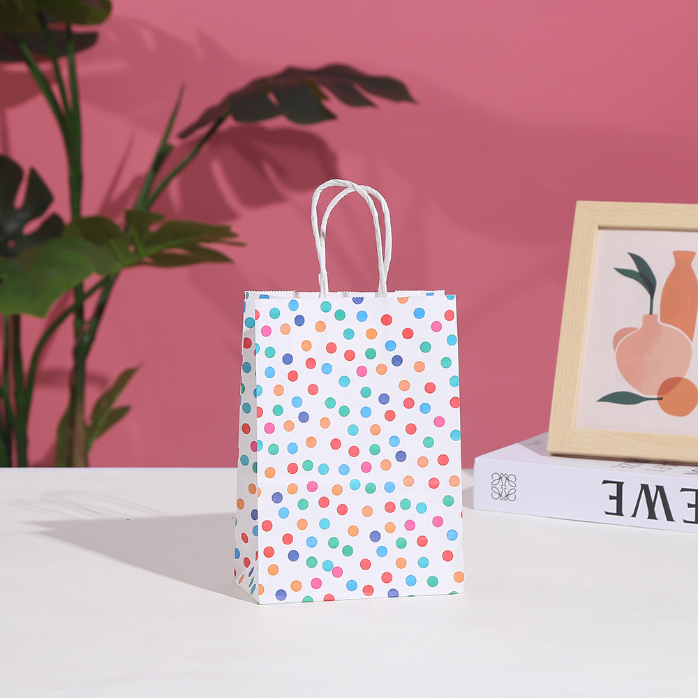21cm*15cm*8cm Rainbow Gift Bags Paper Bags with Handles Rainbow Striped Gift Bags