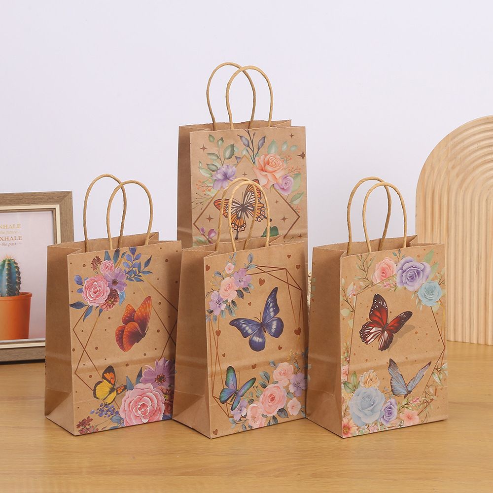 21cm*15cm*8cm  Butterfly Party Favors Gift Bags Goodie Treat Candy Bags for Fluttering by Paper Bags with Handles