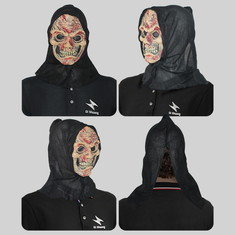 A rotten face mask