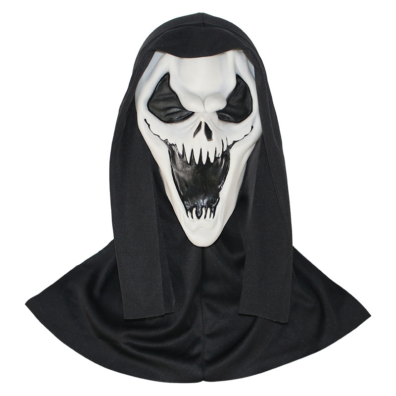 Big fangs mask