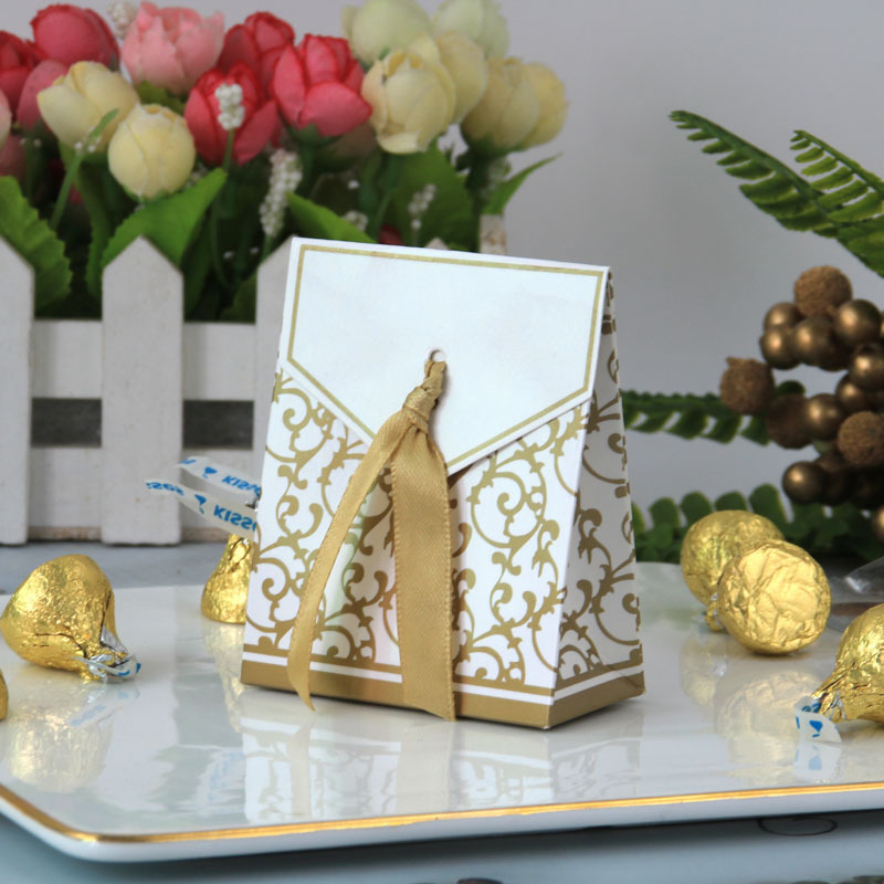 Triangle Paper Favor Boxes Chocolate Candy Paper Gift Boxes Paper Box