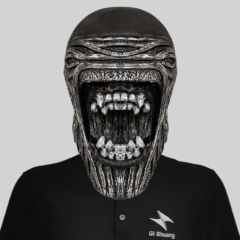 Alien mask