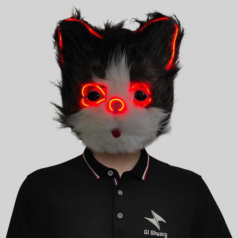 Cute little cat mask