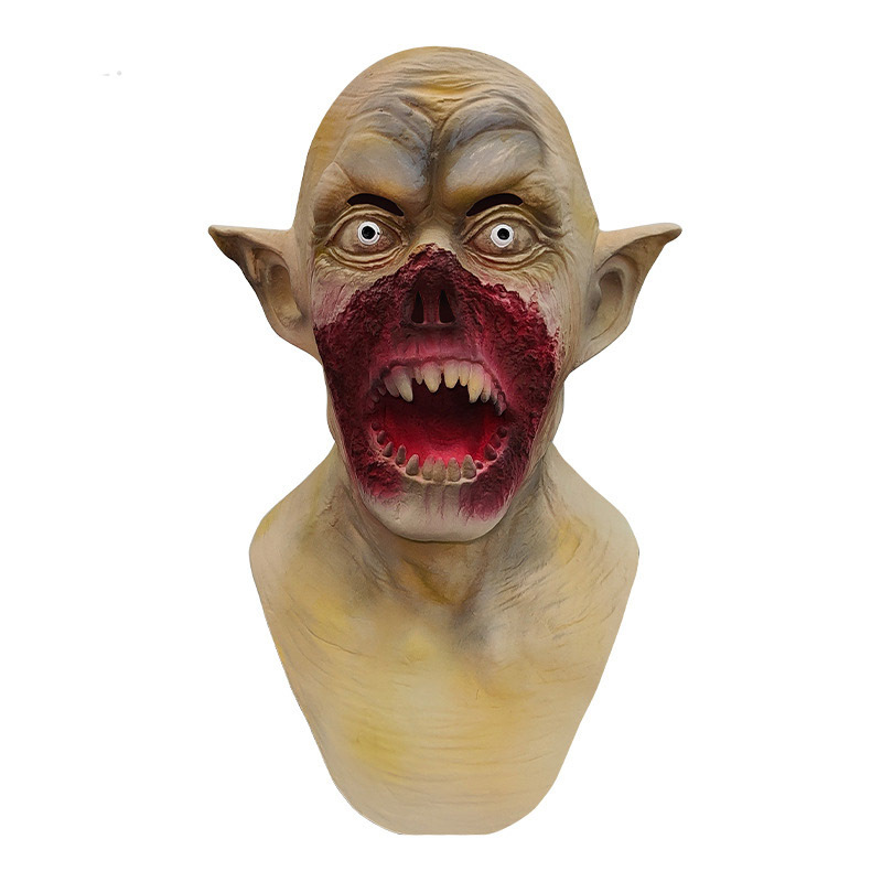 Bloody-mouthed vampire horror headgear