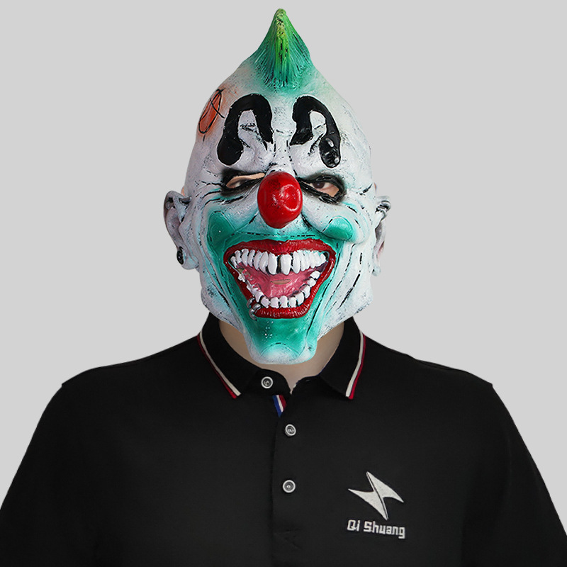 Green-haired clown horror mask