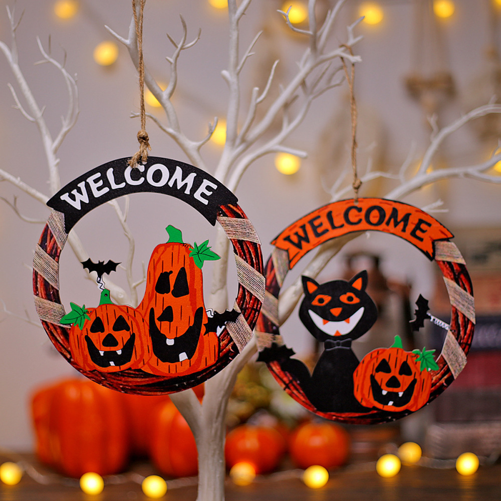 Halloween Circular Doorplate Wooden Pendant