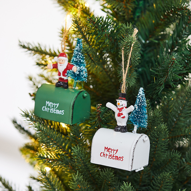 2025 New Christmas Iron Decoration Cottage Mailbox Indoor and Outdoor Decoration Bar Shopping Mall Window Props Decoration