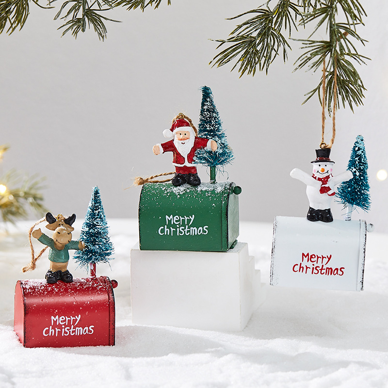 2025 New Christmas Iron Decoration Cottage Mailbox Indoor and Outdoor Decoration Bar Shopping Mall Window Props Decoration