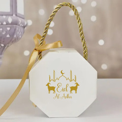 White octagonal box (style 1)