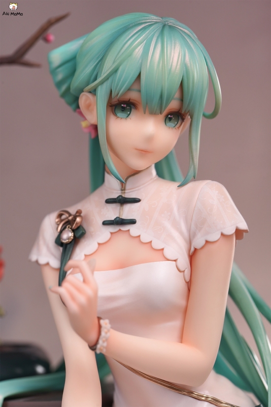 Myethos Vocaloid Hatsune Miku Shaohua Chinese Dress ver. 1/7 Figure (Inc. swappable hands ver.)
