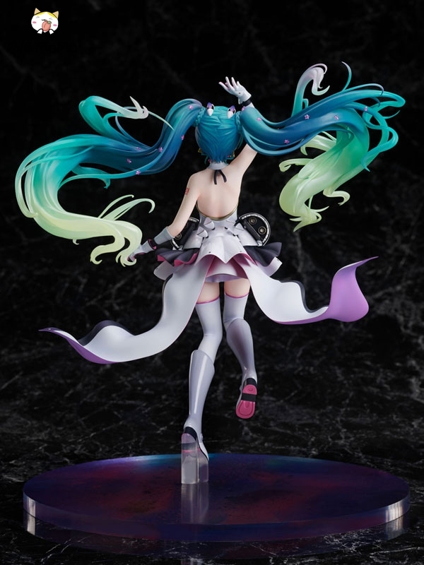 (Pre-order) FuRyu Hatsune Miku GALAXY LIVE 2020 Ver. 1/7 Figure
