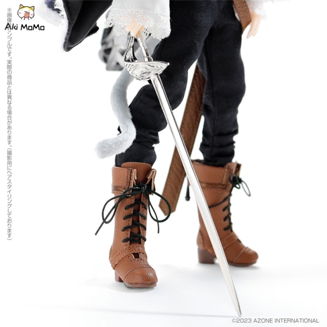 Azone Alvastaria Mairo -Knight in Boots- (White Cat ver.) Doll