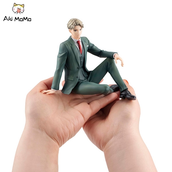 MegaHouse G.E.M. Series Spy x Family Palm Size Loid-san Figure