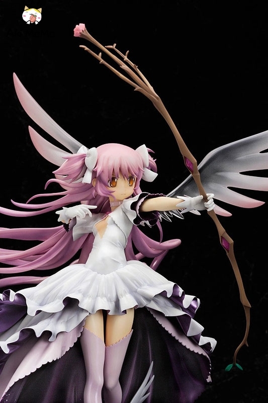 Good Smile Company GSC Puella Magi Madoka Magica Ultimate Madoka 1/8 Figure (Reissue)