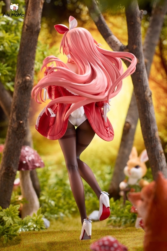 OtakuToys White Rabbit Illustrated by Rosuuri Deluxe Edition 1/7 Figure