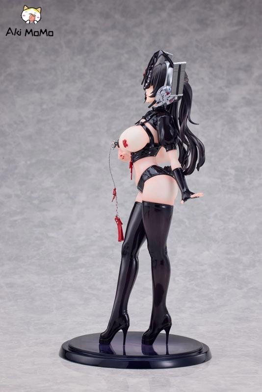 Plum XL Love Series Space Bunny Uto 1/7 Figure