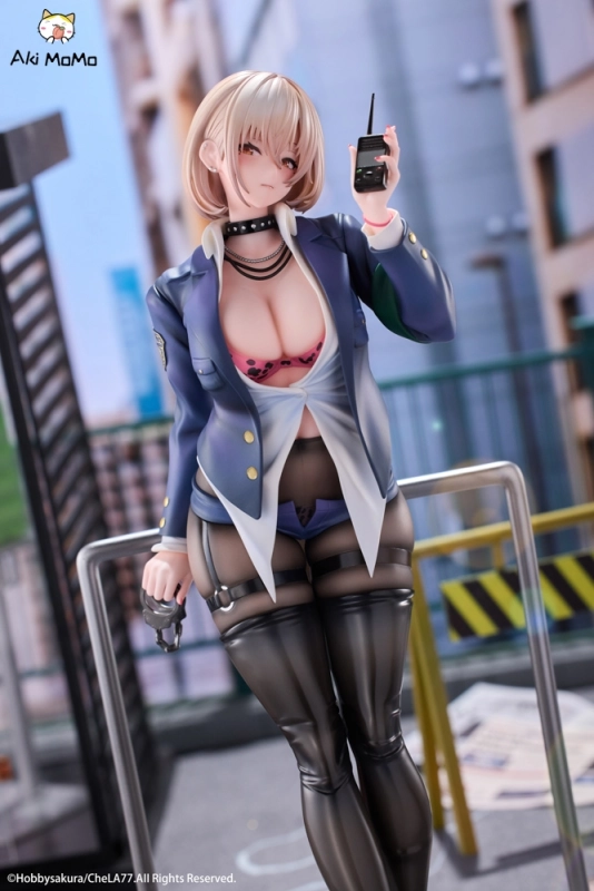 Hobby Sakura Naughty Police Woman (Bonus) 1/6 Figure