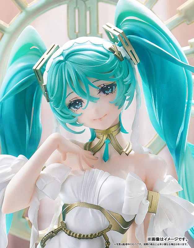 Good Smile Company GSC Hatsune Miku feat. Yoneyama Mai Figure