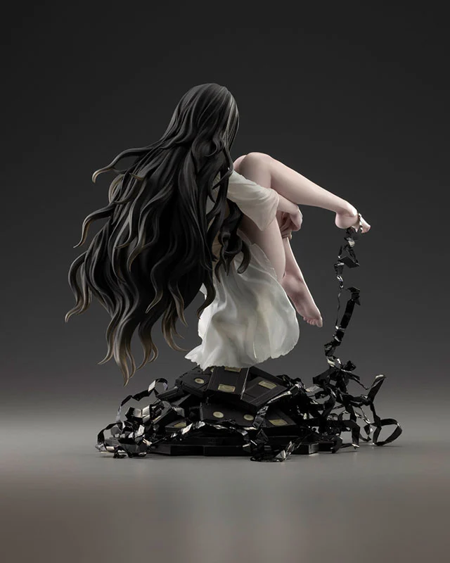 Kotobukiya HORROR BISHOUJO Sadako 1/7 Figure