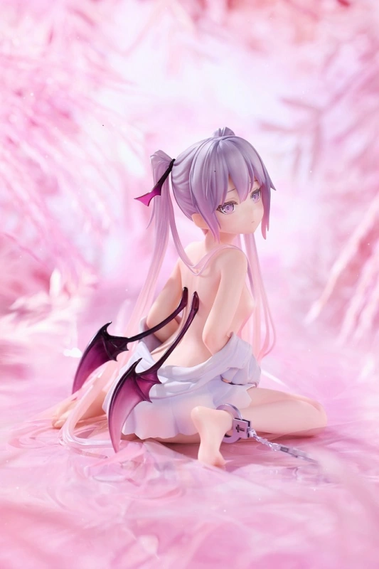 Pink Charm Illustration By Rurudo Eve LOVECALL ver. 1/6 Figure