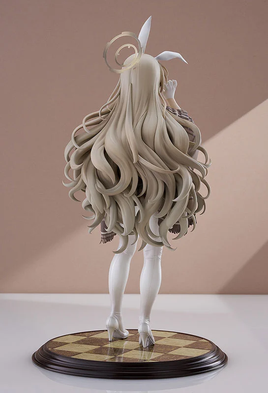 Max Factory Blue Archive Murokasa Akane (Bunny Girl) 1/7 Figure