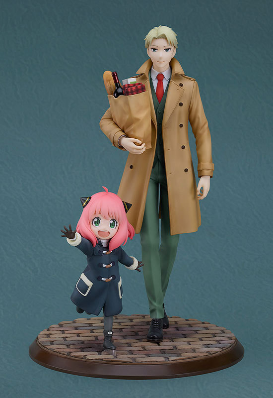 Good Smile Company GSC Spy x Family Anya & Loid 1/7 Figure