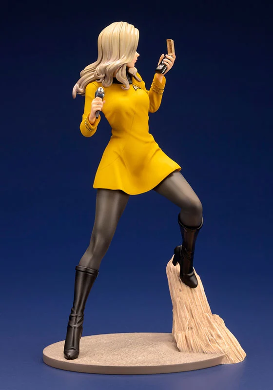 Kotobukiya Star Trek Bishoujo Command Officer 1/7 Figure