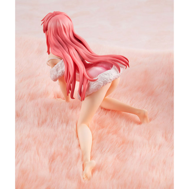 MegaHouse G.E.M. Series Mobile Suit Gundam SEED Destiny Meer Campbell Neglige ver. Figure
