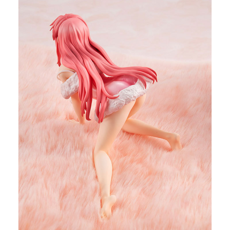 MegaHouse G.E.M. Series Mobile Suit Gundam SEED Destiny Meer Campbell Neglige ver. Figure