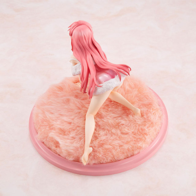 MegaHouse G.E.M. Series Mobile Suit Gundam SEED Destiny Meer Campbell Neglige ver. Figure